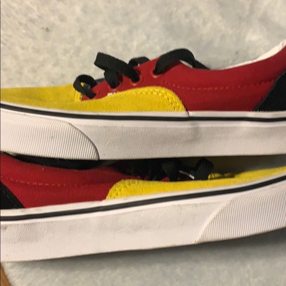 Kids Vans “Off The Wall” brand new size 5! - Picture 5 of 6